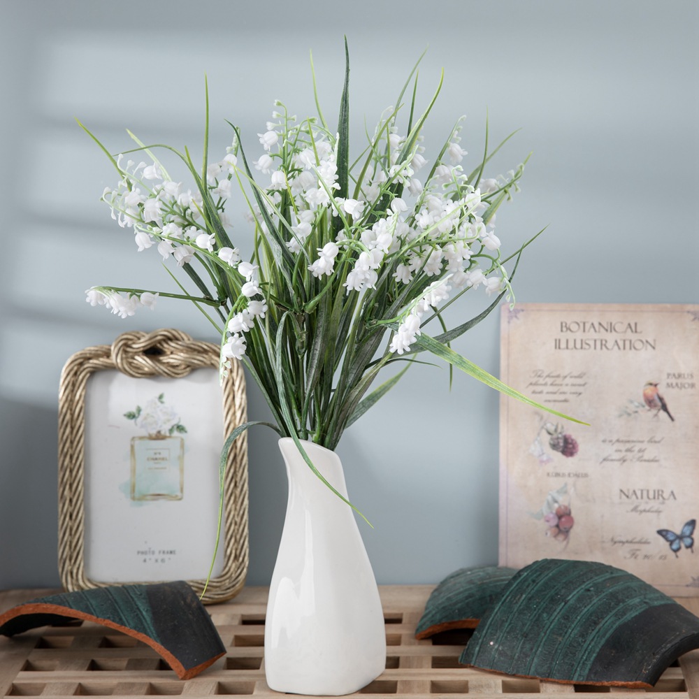 CL001010-Campanula INS wind fake flower manufacturers green plant simulation flower wholesale wedding decorations